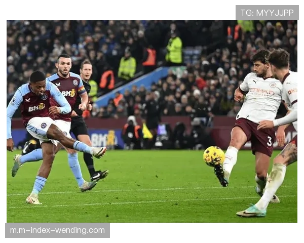 阿斯顿维拉犯规14次 战术犯规延缓对手推进